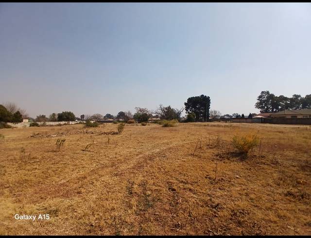 19,757M² VACANT LAND FOR SALE IN RIVERSDALE